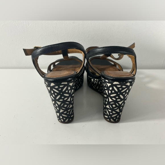 Clarks Women's Amelia Avery Sandal Black White Wedge Heels Womens Size 7 - Picture 5 of 8